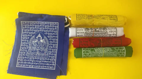 Vajrasattva 100-syllable mantra prayer flags.